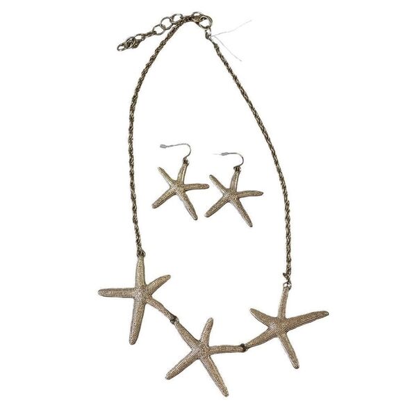 Nautical Starfish Gold Tone Statement Necklace and Earring Set - Picture 1 of 7